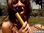 Carmen giving outdoor blowjob 1/16