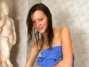 Sweet Arianna shows her body 2/16