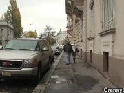 He prefers the granny 9/16