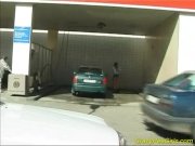 Peeing before washing car 13/16