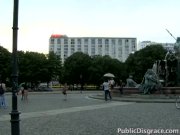 Sexy Susi takes a bath in public 16/16