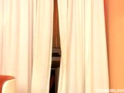 blonde chick gets her face cummed on after su 1/16