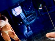 London and Nikka Noir reflect  1/16