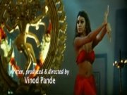 Sherlyn Chopra - Red Swastik 16/16