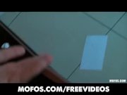 Amateur Jodi Taylor is convinced to try anal 1/16