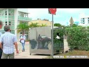 Alexis Monroe is fucked in public - brazzers 10/16