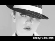 Sexy smoker Bailey Blue 4/16