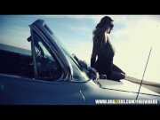 All American MILF Kelly Madison gets oiled up - brazzers 1/16