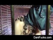 Dani Daniels  fun BTS 16/16