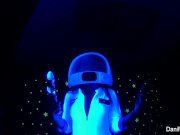 Behind the Scenes with Dani and Cherie DeVille  14/16