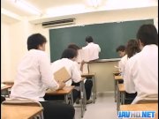 Japanese got her pussy played with dirty fing 1/16