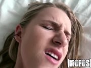 Mofos - Dixie know how to juice them 14/16