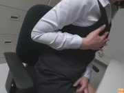 Kaoru Natsuki Fills Her Hairy Pussy With A Di 1/16