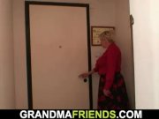 She offers her old body for them 1/16