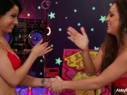 Abigail Mac Lesbian Behind The Scenes 2/16