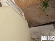 Mofos - Bikini babe wants some cock 3/16