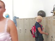 Kelly Surfer on the porn set 2/16