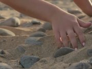 Marry Queen is the babe of your dreams 4/16