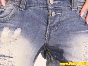 Blackhaired pissing beauty with a puffy pussy 1/16