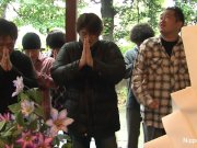 Asian girl plays w/ her pussy while boys peep 4/16