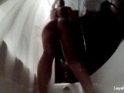 Leya Falcon brings her camera in the shower