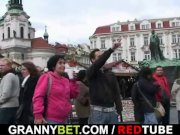 He brings her home to fucks her old pussy 1/16