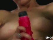 HOTGOLD Hot Portuguese babe cums solo 12/16