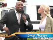 Hot reporter Lynna Nilsson - Brazzers 1/16