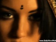 She Is The Princess of Bollywood 1/16