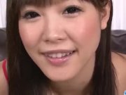 Momoka Rin shows off in red lingerie masturba 1/16