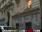 Lonely granny gets screwed by a stranger 5/16