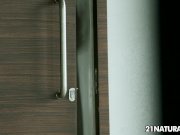 Busty Anissa demonstrates perfect service 1/16