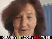 Her old hole gets stuffed with dick 6/16