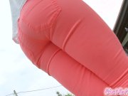 Givemepink gorgeous babe toys her hole 3/16