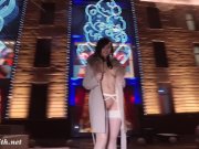 Naked city tour with Jeny Smith 16/16