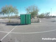 Porta Gloryhole  girl sucks dick in public