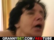 He bangs her shaggy hole from behind 15/16