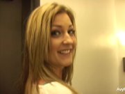 Avy pays her friend a very special visit 2/16