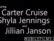 Squirting orgasm sensual lesbian threesome 3/16