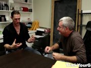 Sneaky old man has a fuck plan 1/16