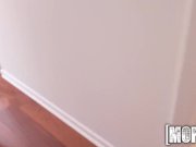 Mofos - Teen Hottie Gets Pranked 12/16