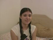 Delicious girlfriend decides to do the sucking