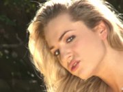 Blonde babe Dahlia Sky plays with herself outdoors 8/16
