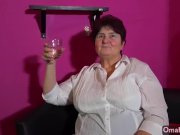 OMAHOTEL Mature BBW grannies striptease compi 2/16