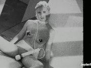 Jayden has erotic lesbian fun with Kelly 1/16