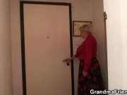 Granny offers her old body for 2 guys 1/16