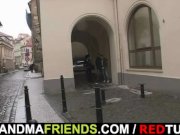 Photosession with old slut leads to threesome 4/16