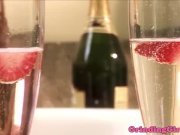 Glamour dykes analplay in bathtub 1/16