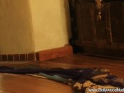 Indian MILF Reveals Her Body 10/16