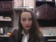 Exposing the pretty face to loyal webcam fans 12/16